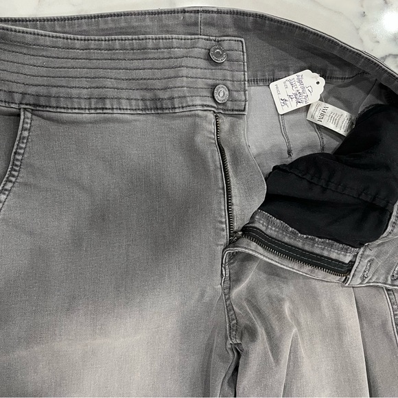 White House Black Market Gray Flare Denim Pants - Picture 3 of 6